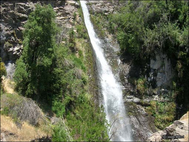 Salto de Apoquindo - Parque Natural Aguas de Ramn