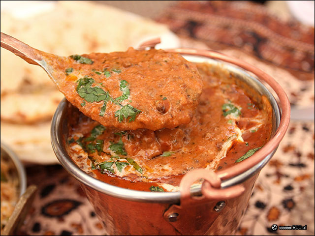 Dal Makhani, mix de lentejas cocinadas en mantequilla y especias - Rishtedar - Providencia