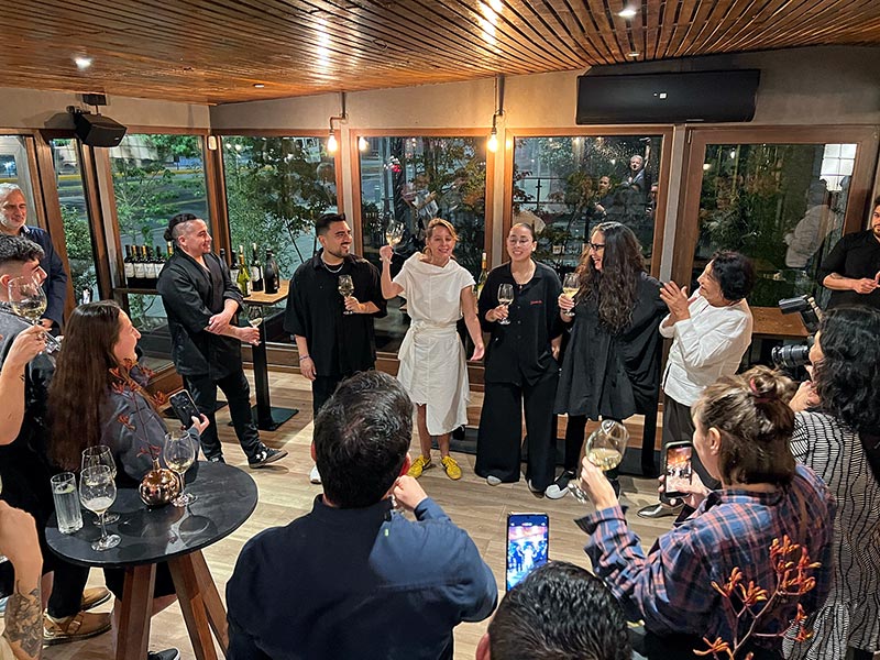 NAOKI celebr� sus 12 a�os con invitados internacionales, clientes y prensa gastron�mica