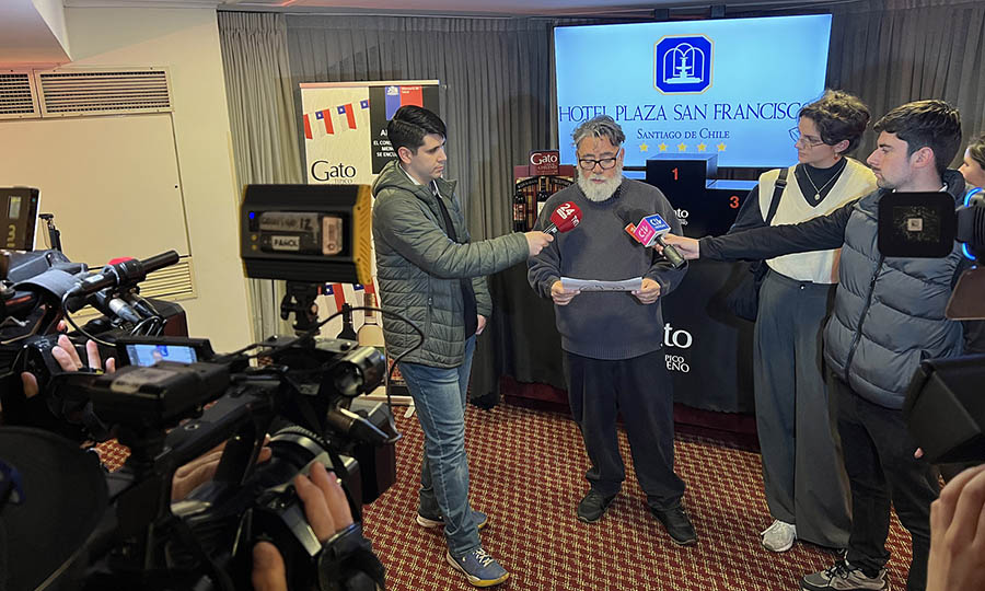 La entrega de resultados a la prensa y el jurado