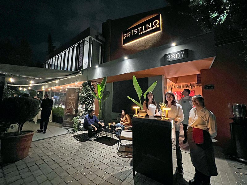 La recepci�n en el Restaurante Pr�stino