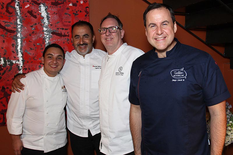 Fotos sociales del team de la Cena Colaborativa para celebrar la cocina chilena