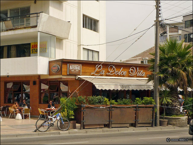 Fachada vista desde la calle - La Dolce Vita (Via del Mar)