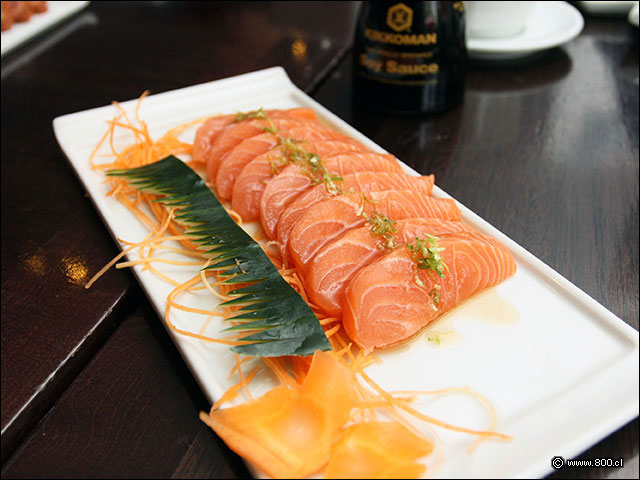 Sashimi Sake, cremosos cortes de filete de salmn - Sakura Express (Apoquindo)