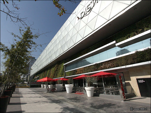 Vista oriente de la fachada de Vapiano en el Parque Arauco - Vapiano (Mall Parque Arauco)