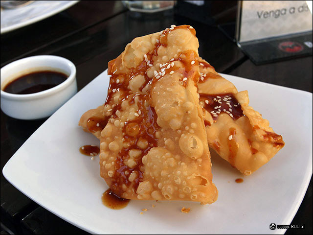 Masas fritas con salsa de canela - Tanta (La Florida)