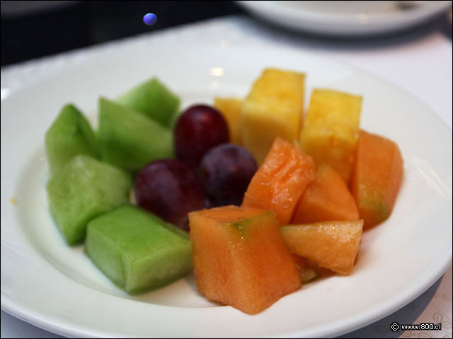 Plato de frutas - Hilton Garden Inn Iquique