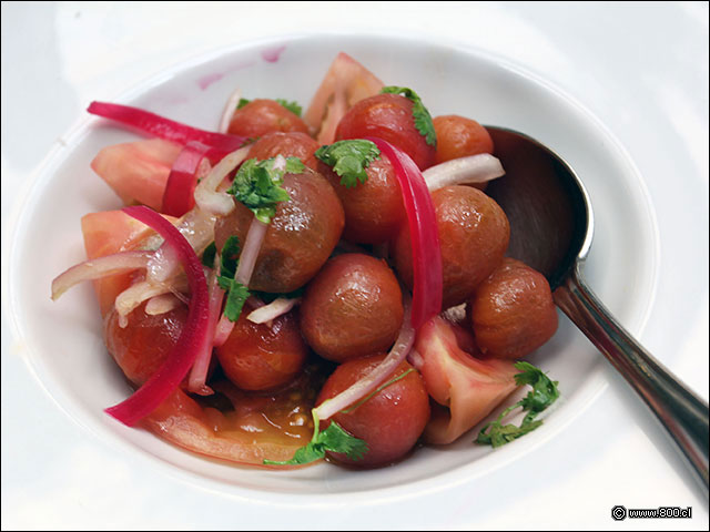 Ensalada chilena con mix de tomates - Rubaiyat