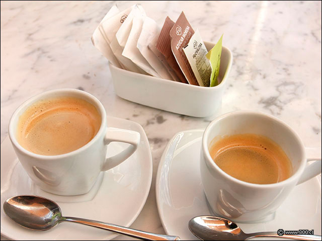 Caf Espresso y Ristretto - Terraza K (de Luciano K)