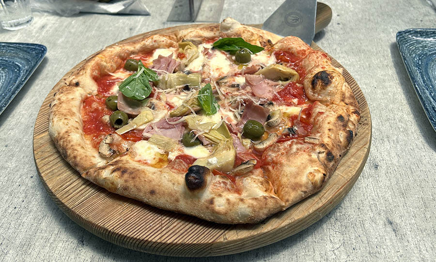 Pizza Capriccioza - Pulcinella Pizzera