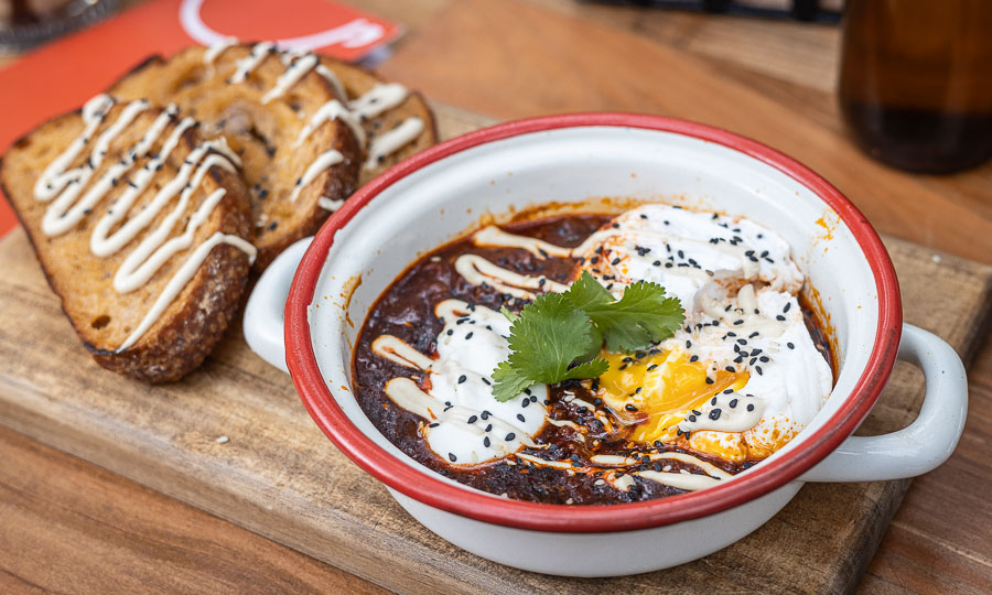 Alucinante y profundo Shakshuka - Brekkie