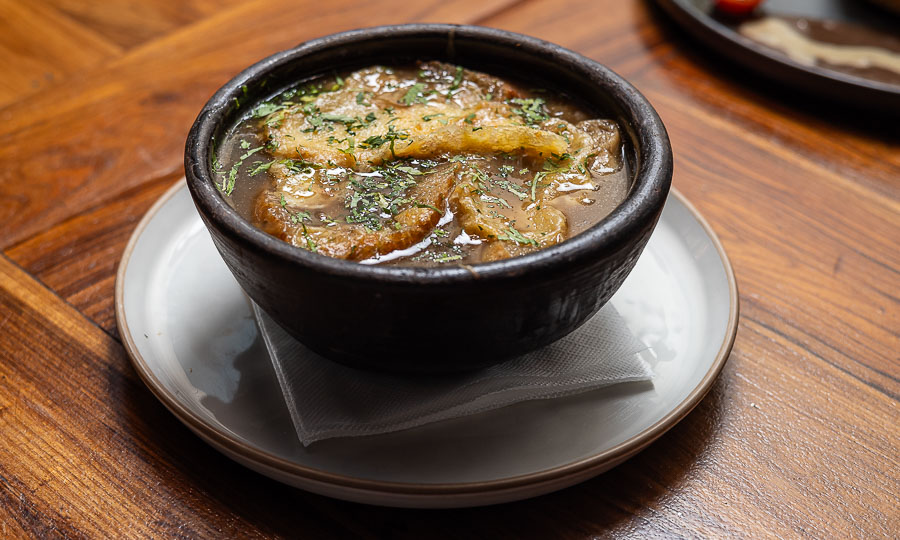 Sopa de cebolla (Soupe a l oignon) - Los Canallas