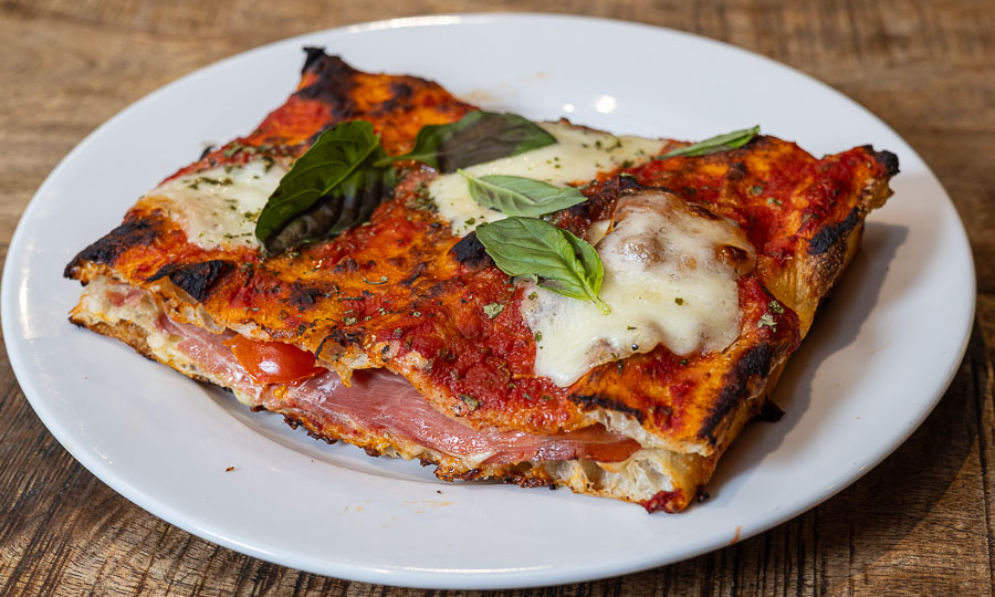 Novedosa Baciatta de jamn queso y pomodoro