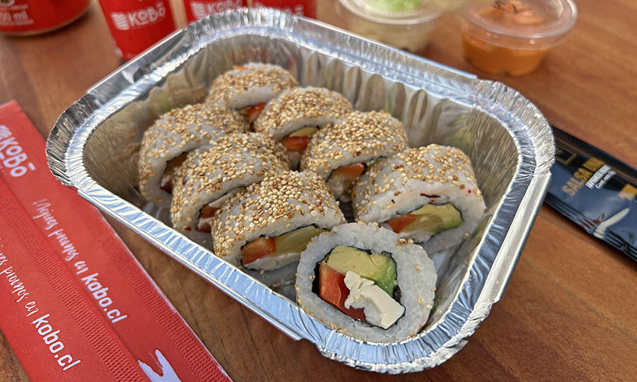 Roll Quinoa California - Kobo Sushi Delivery - Tobalaba