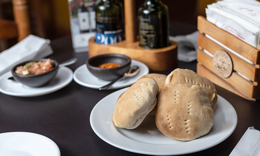 Pancitos amasados con pebre