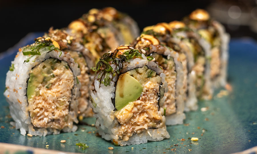 Maki roll de jaiba ahumada - DonDoh Santiago