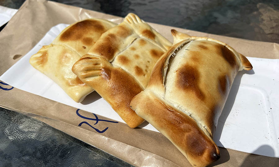 Empanadas de horno Napiolitana, Queso solo y Pino