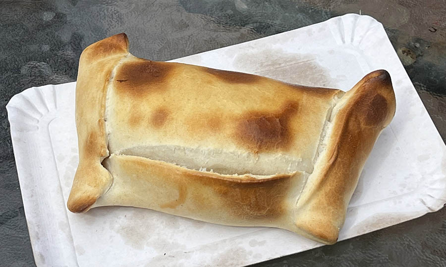 La empanada de Pino de El Faro Empanadas