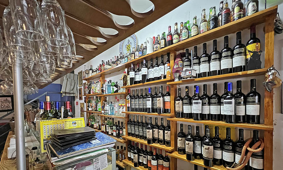 Vinos y licores del Restaurante Don Valentin