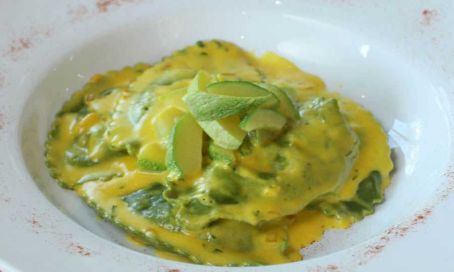 Sorrentinos al carciofi con salsa Giulietta - Maniero