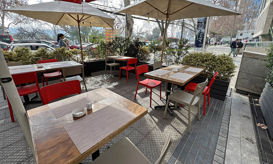 La terraza abierta de Maniero - Maniero