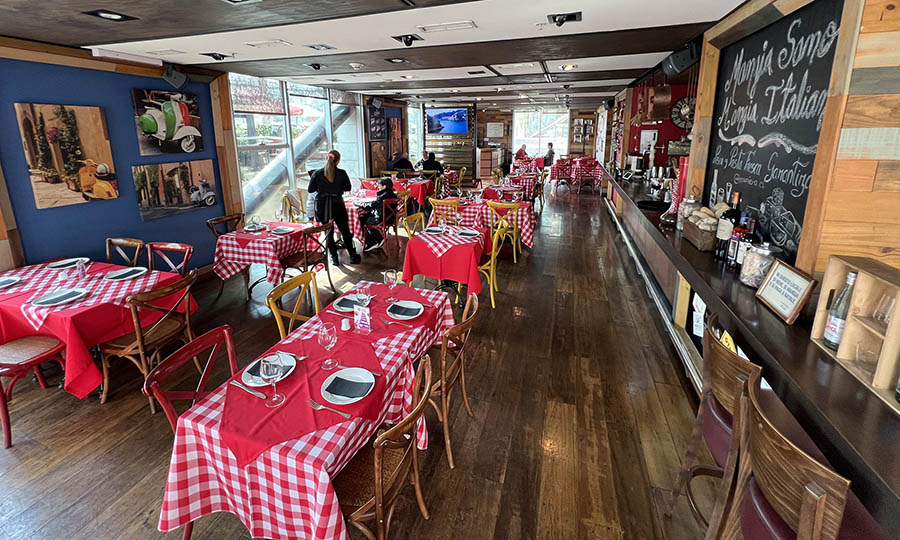 El saln interior de Maniero Restaurante - Maniero