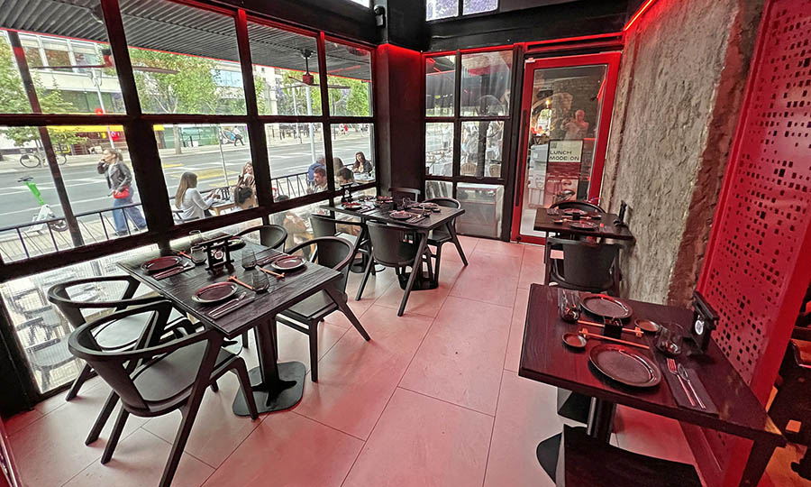 El salón inicial de KATO