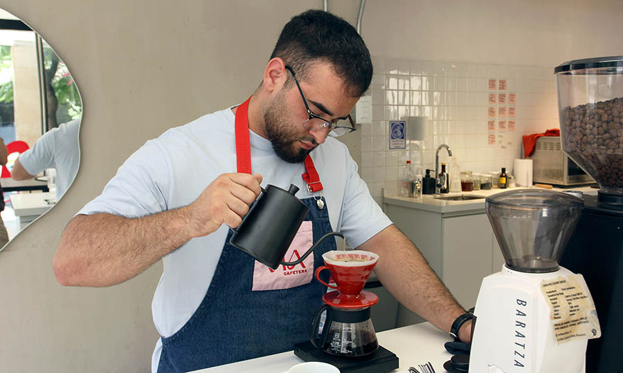 Caf� de especialidad en V60 - V�a Cafetera
