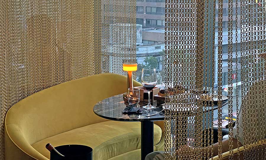 Detalles de The Loft Bar en el MUT