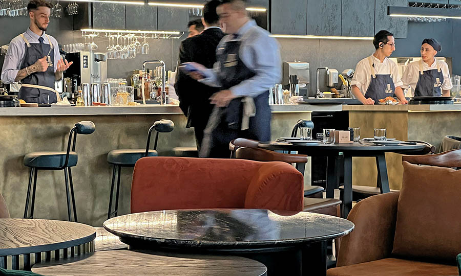 Detalles de The Loft Bar en el MUT