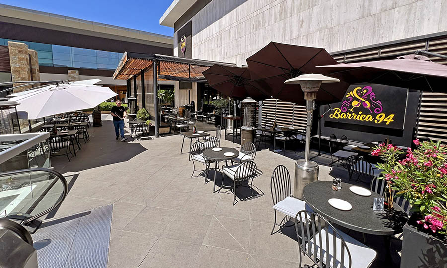 La terraza del restaurante Barrica 94 - Barrica 94 Los Trapenses