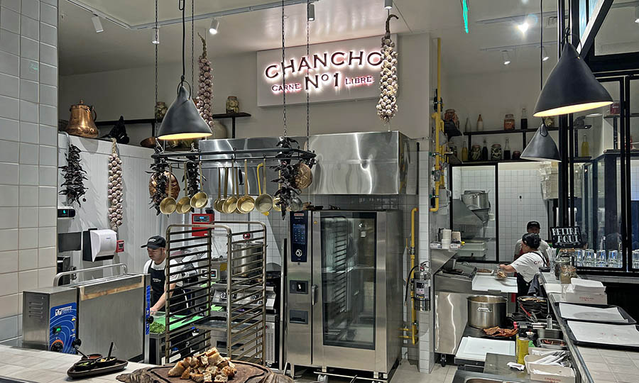 La cocina y zona de producci�n de Cancho Nº1