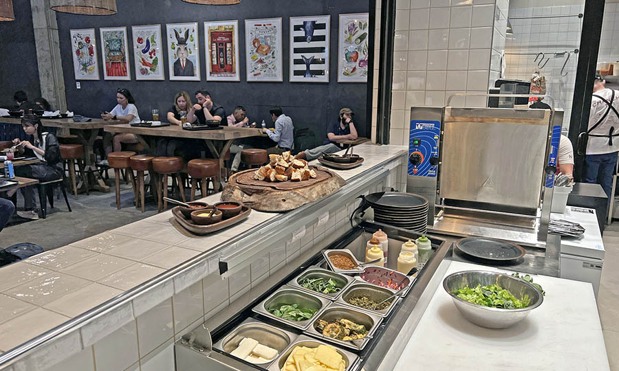 La cocina y zona de producci�n de Cancho Nº1 - Chancho N�1 - MUT