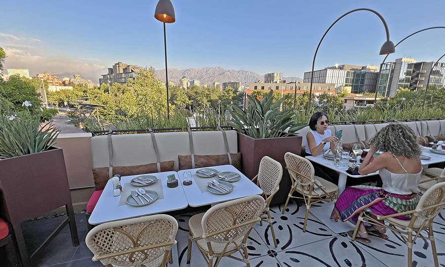 La terraza de Azotea 3820