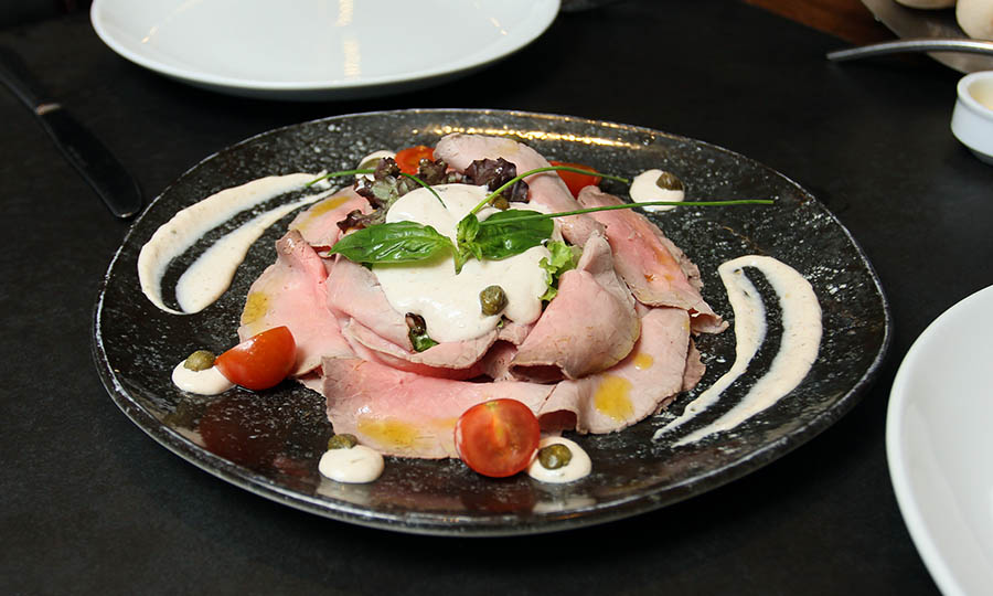 Impecable Vitello tonnato