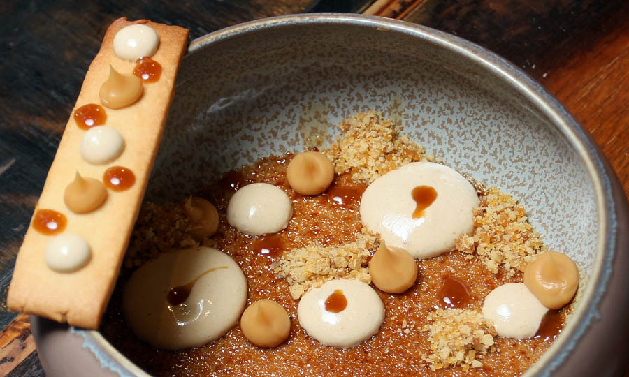 Creme brulee de l�cuma y manjar nuez - Oporto Salvaje