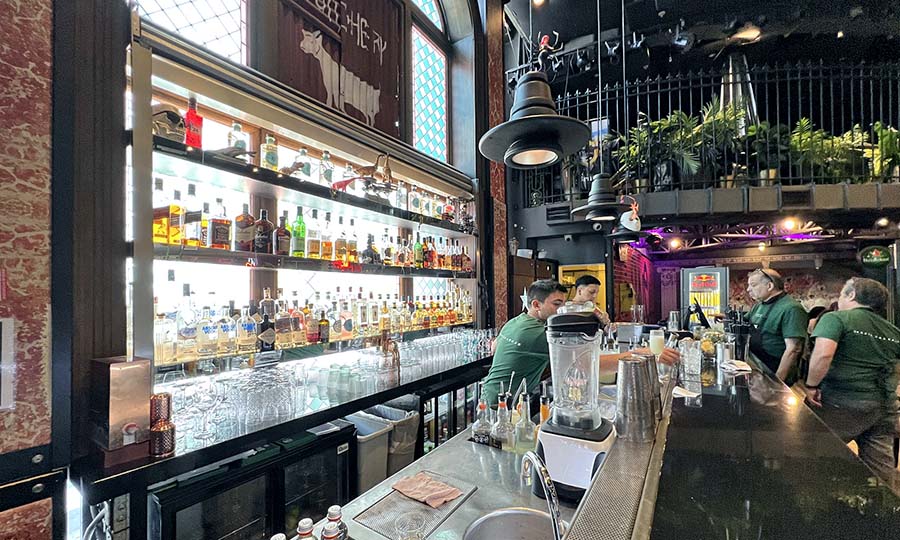 La barra de Oporto Salvaje - Oporto Salvaje