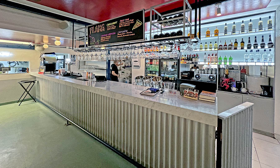 La barra de Flama Merced