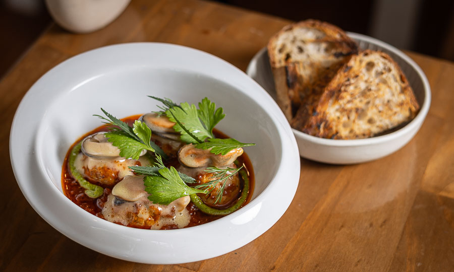 Concentradas Albndigas de pescado en pomodoro de nduja