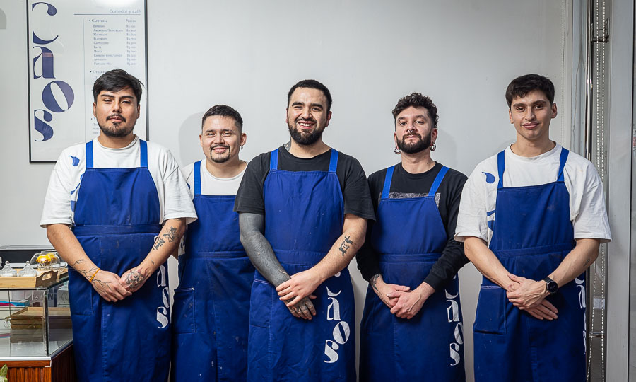 El team de Caos Comedor de autor