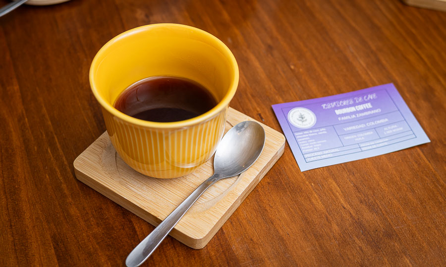 Delicioso caf de especialidad colombiano en B75