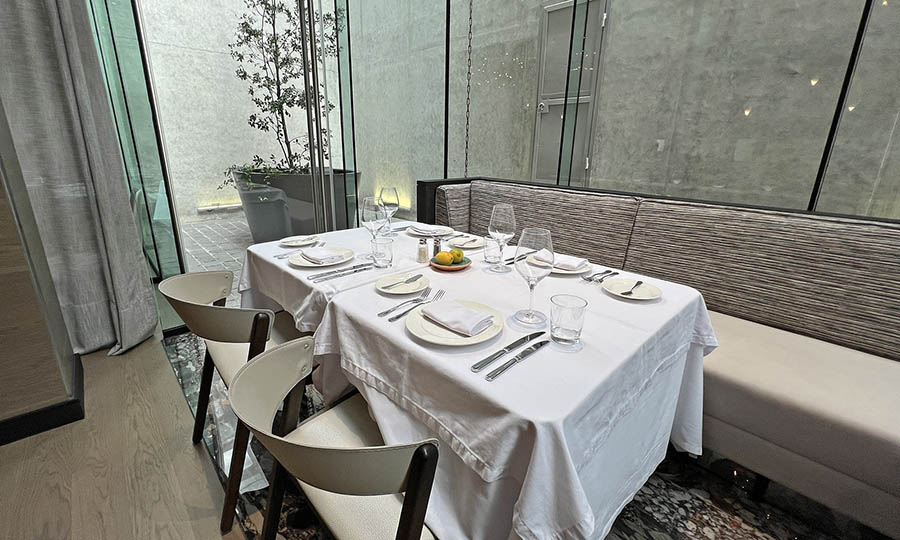 El comedor y las mesas de Copper Room - Copper Room - Debaines Hotel