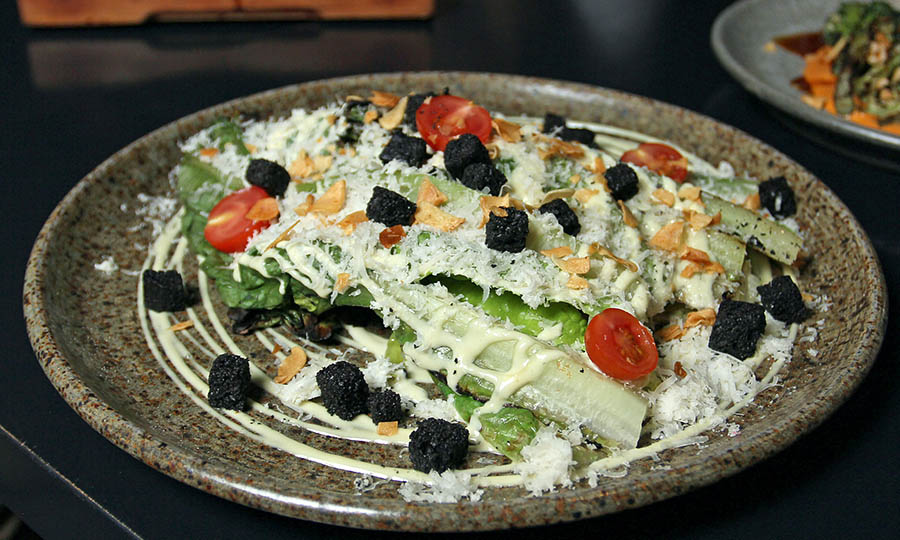 Divergente lechuga caesar a la parrilla