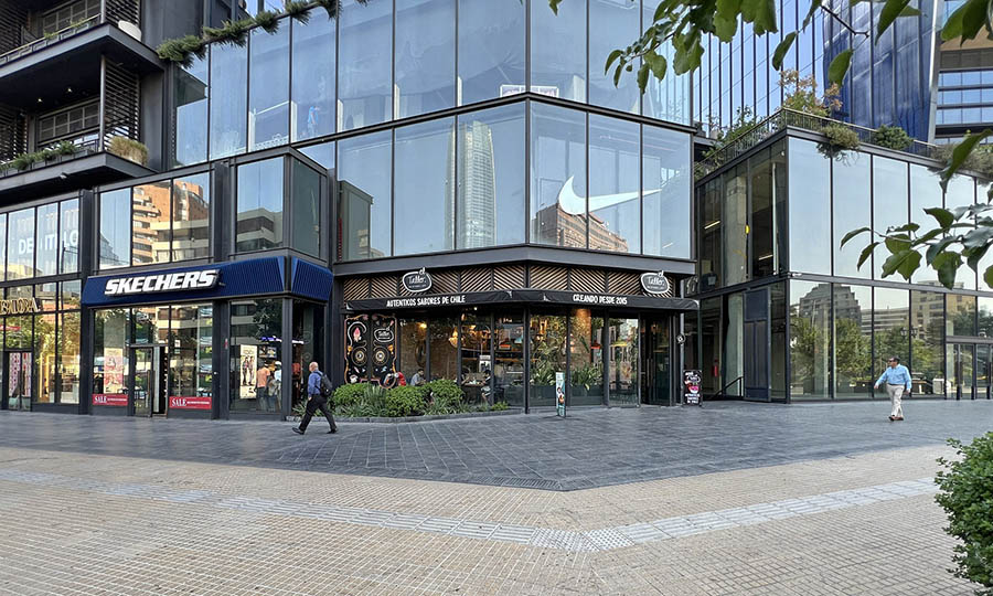 Fachada de la Helader�a y caf� El Taller en el MUT