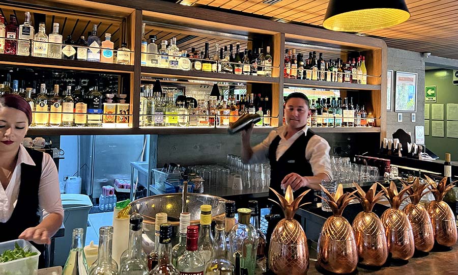 La barra de Rubaiyat