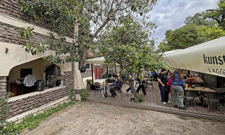 La terraza de La Predilecta Fuente de Soda - La Predilecta