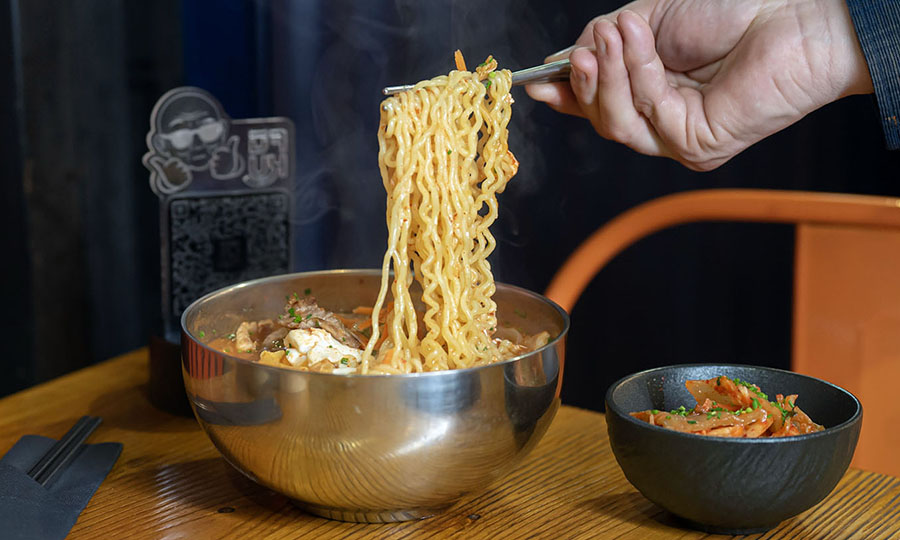 Ramen de cerdo - FUKU