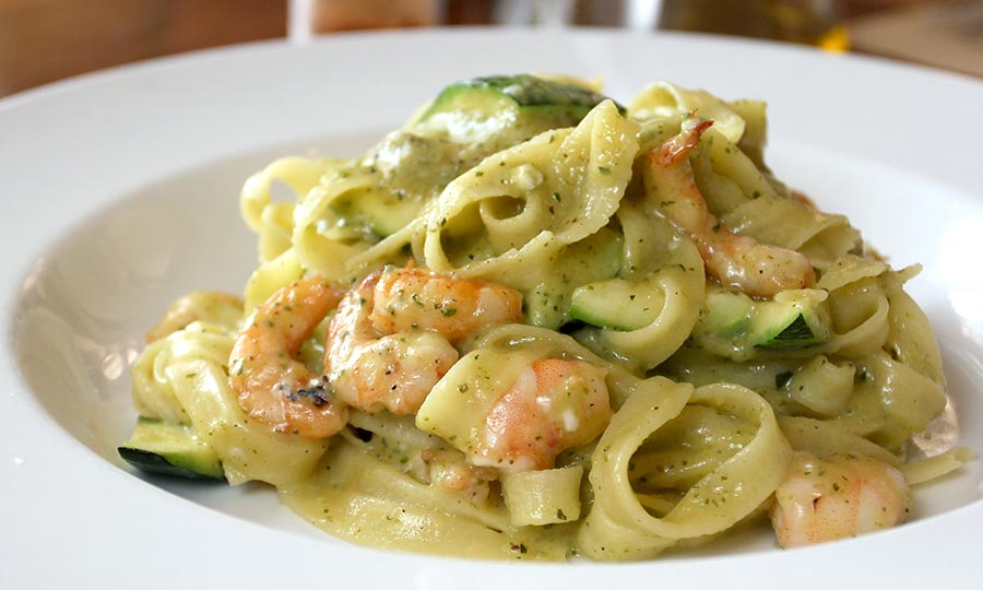 Fetuccini alla Nerano, delicia italiana  - Signore Pizza