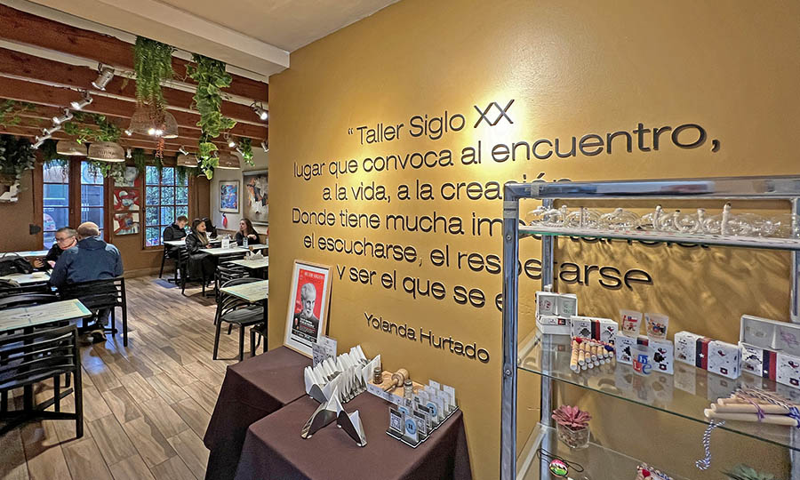 Zona de emporio y acceso al sal�n principal de Chilean Brunch - Chilean Brunch