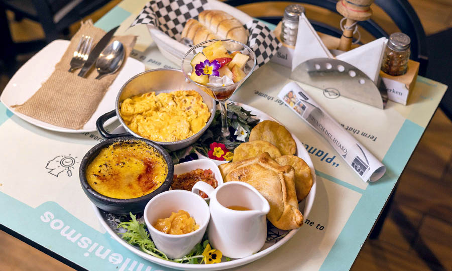 �Brunch en Huaso� Un acierto - Chilean Brunch